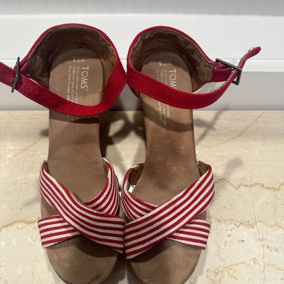 Red & White Stripe Tom's Wedge Sandals - Picture 2 of 5